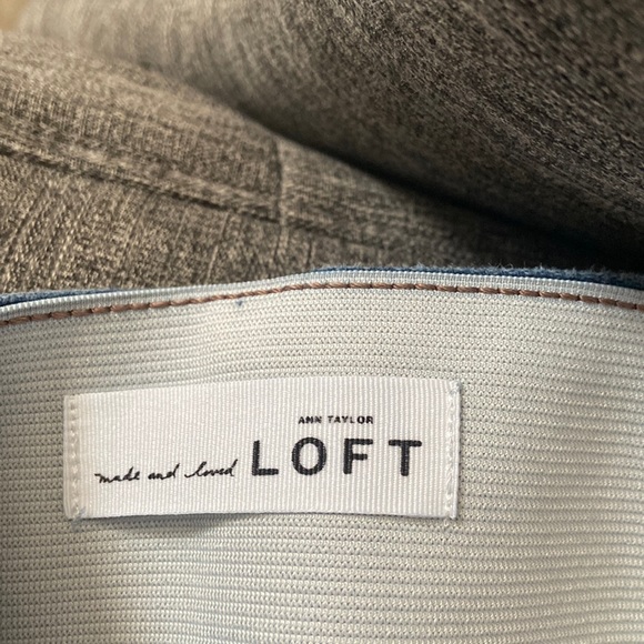 Loft - Picture 3 of 5